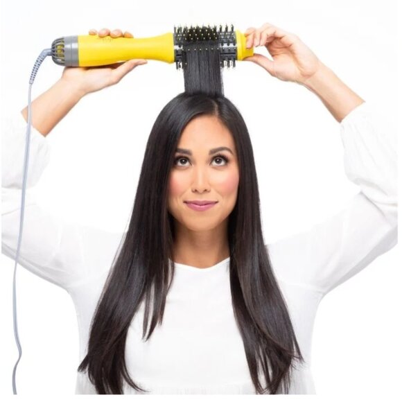 Drybar The Double Shot Oval Blow-Dryer Brush - Picture 5 of 7